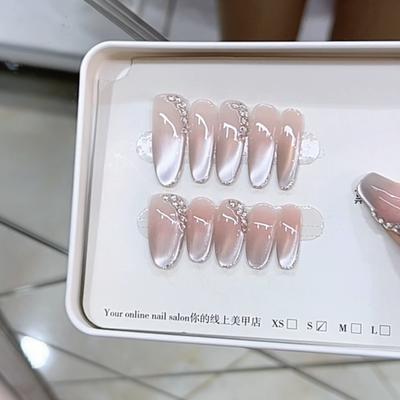 מניקור – מדבקות לציפורניים
