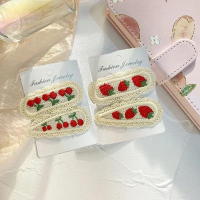 2 Stück Kirsch-Erdbeer Hohlstrick Haarnadel Haarspangen Vintage Krabbenklemme für Mädchen Frauen Haarschmuck0