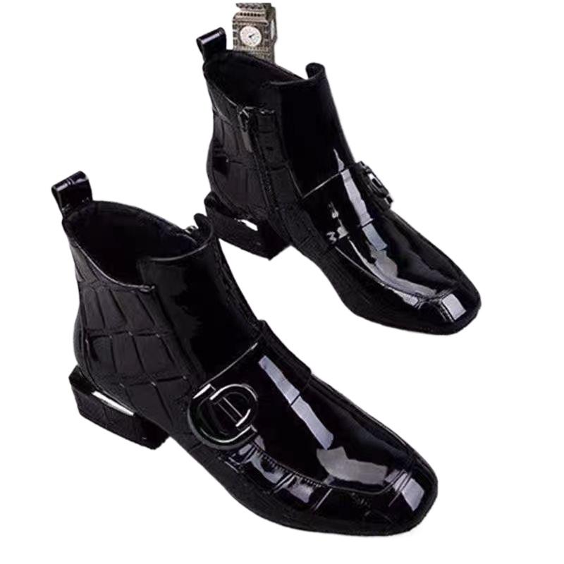 Autumn women's new short Boots Versatile British style anti slip footwear Chelsea Fashion boots Ladies square toe leather shoes