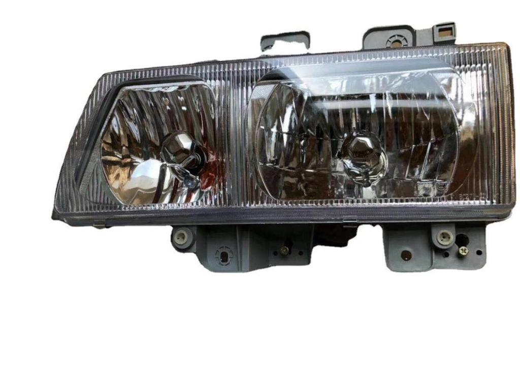 JAC Jianghuai Truck Headlight Assembly for Good Luck, Kangling, Junling, Dingli 1061 Models