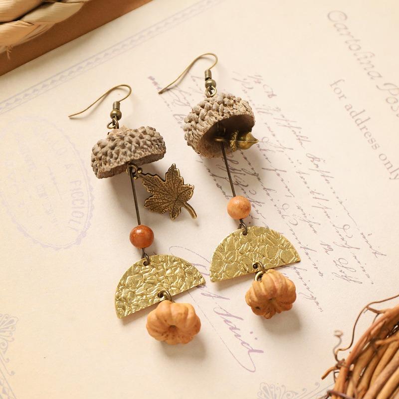 Retro natural plant earrings handmade creative niche acorn fruit long fringed design women's earrings