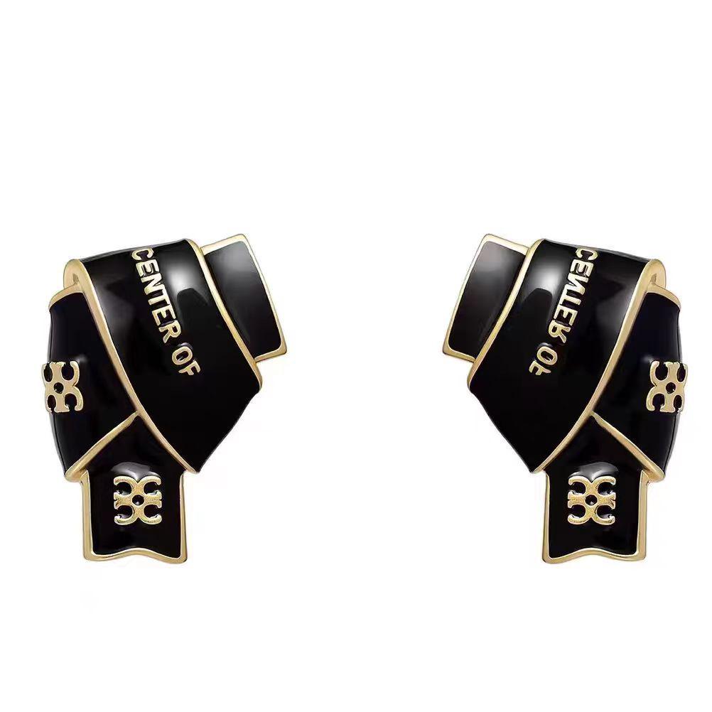 Элитные нишевые эмалированные витые серьги-гвоздики: Легкая роскошь, Универсальный, 3D-дизайн с подвесками для женщин