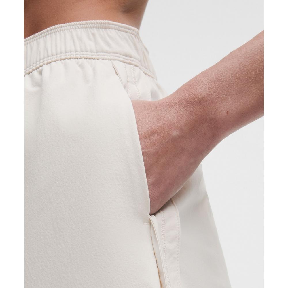 Lullulemon Stretch Woven High-Rise Shorts 4-Inch White
