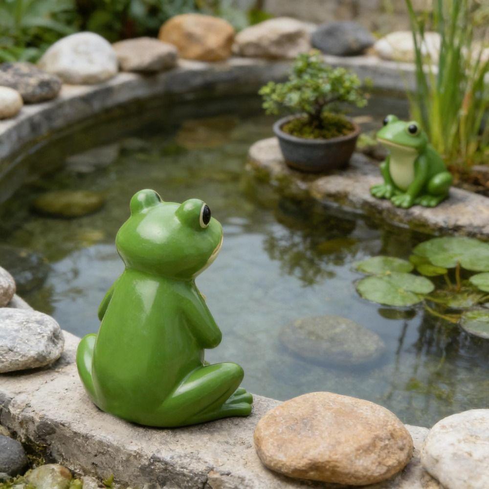Resin Material Cartoon Frog Figurine Cute Style Creative Craft Frog Garden Decor Decorative Fade-resistant Miniature Frog Statue