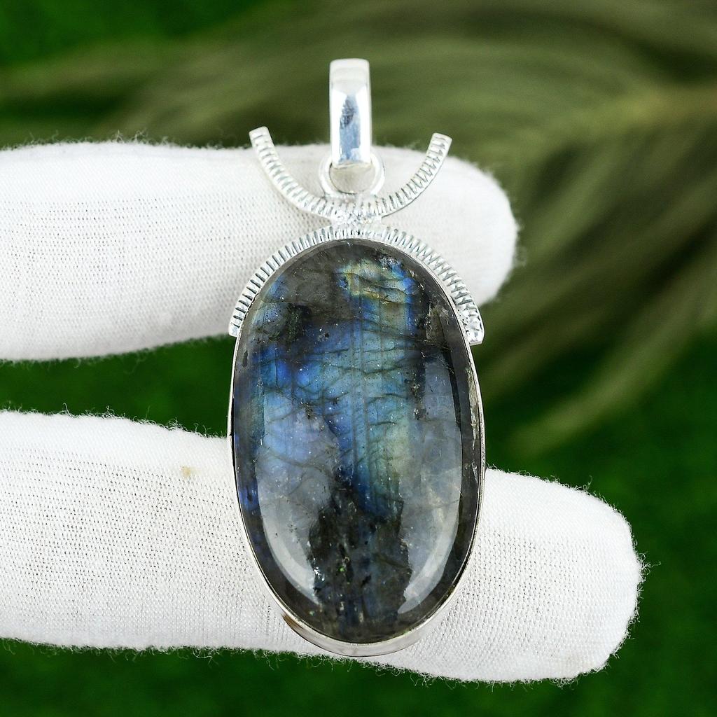 Oval Labradorite Gemstone Sister Engagement Third Eye Chakra Pendant 925 Silver
