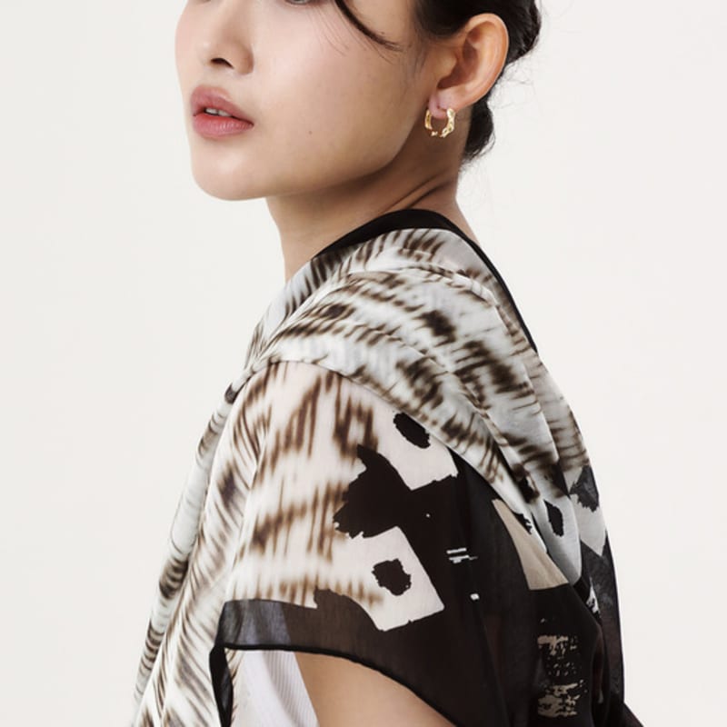 ONSZ multi-pattern long scarf