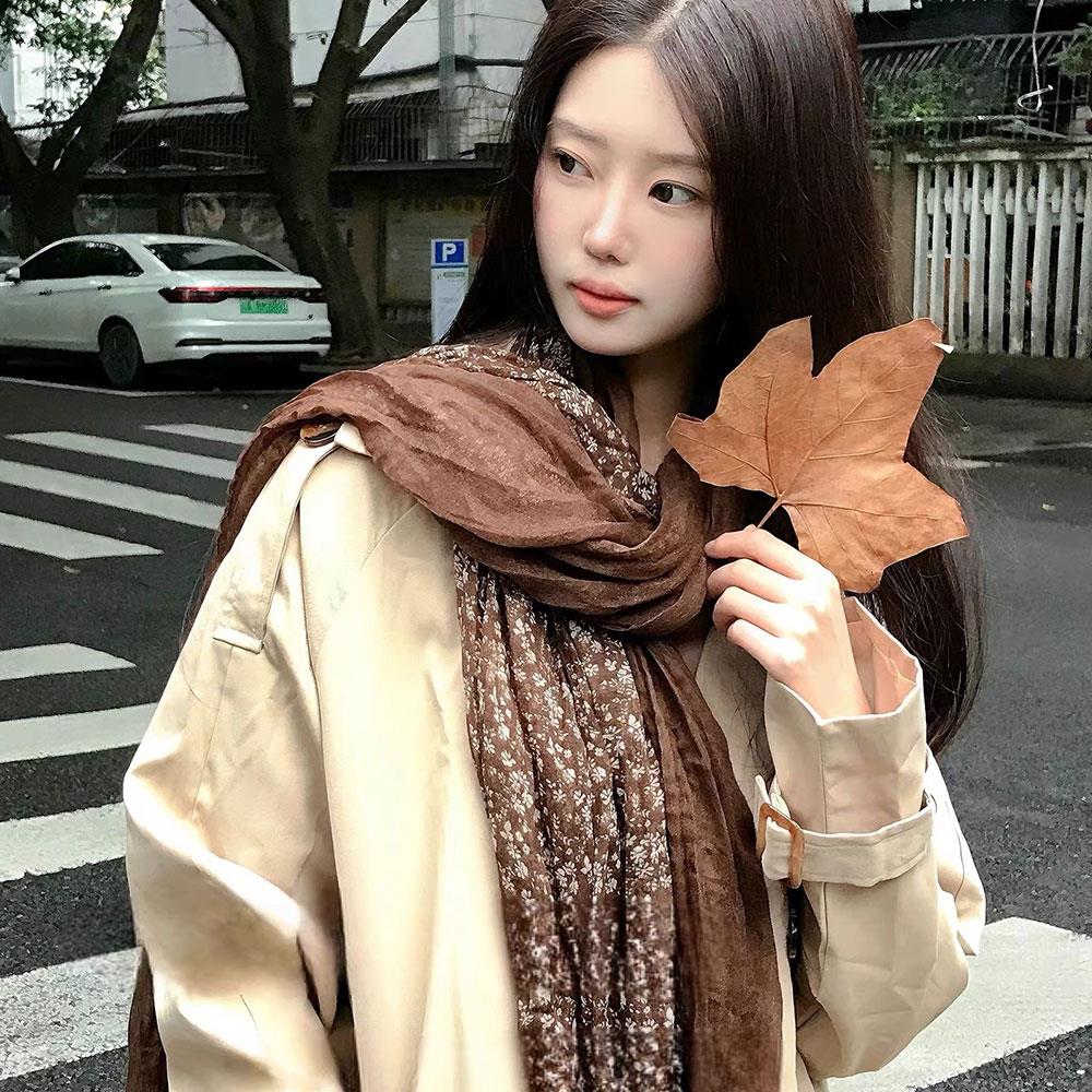 Winter Outdoor Cotton Linen Scarf Small Floral Print Long Strip Thin Soft Headscarf Multifunction Pleated Vintage Warm Shawl