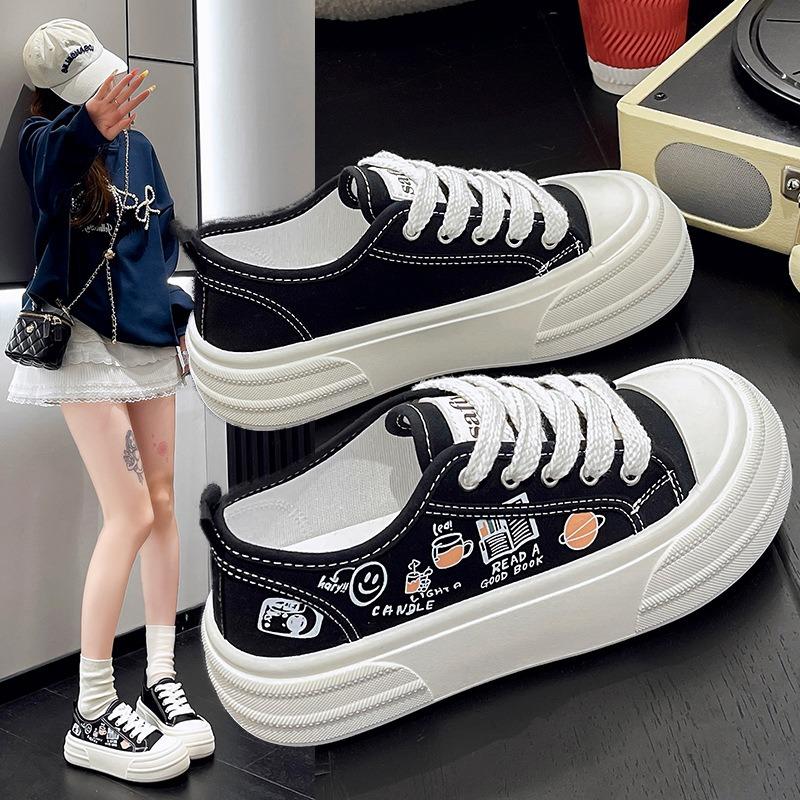 New canvas shoes women's new spring older children's graffiti biscuit shoes platform soles student versatile sports board shoes