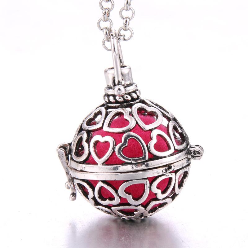 Hot-selling Aromatherapy Ancient Silver Style Cage Type Hollow Necklace Essential Oil Diffuser Perfume Box Ancient Hanfu Accessories