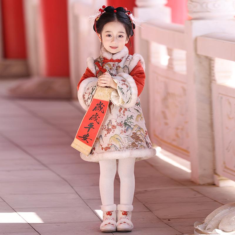 Girls' Winter Hanfu Cheongsam: Fleece-Lined Cotton Dress for Baby's First Birthday