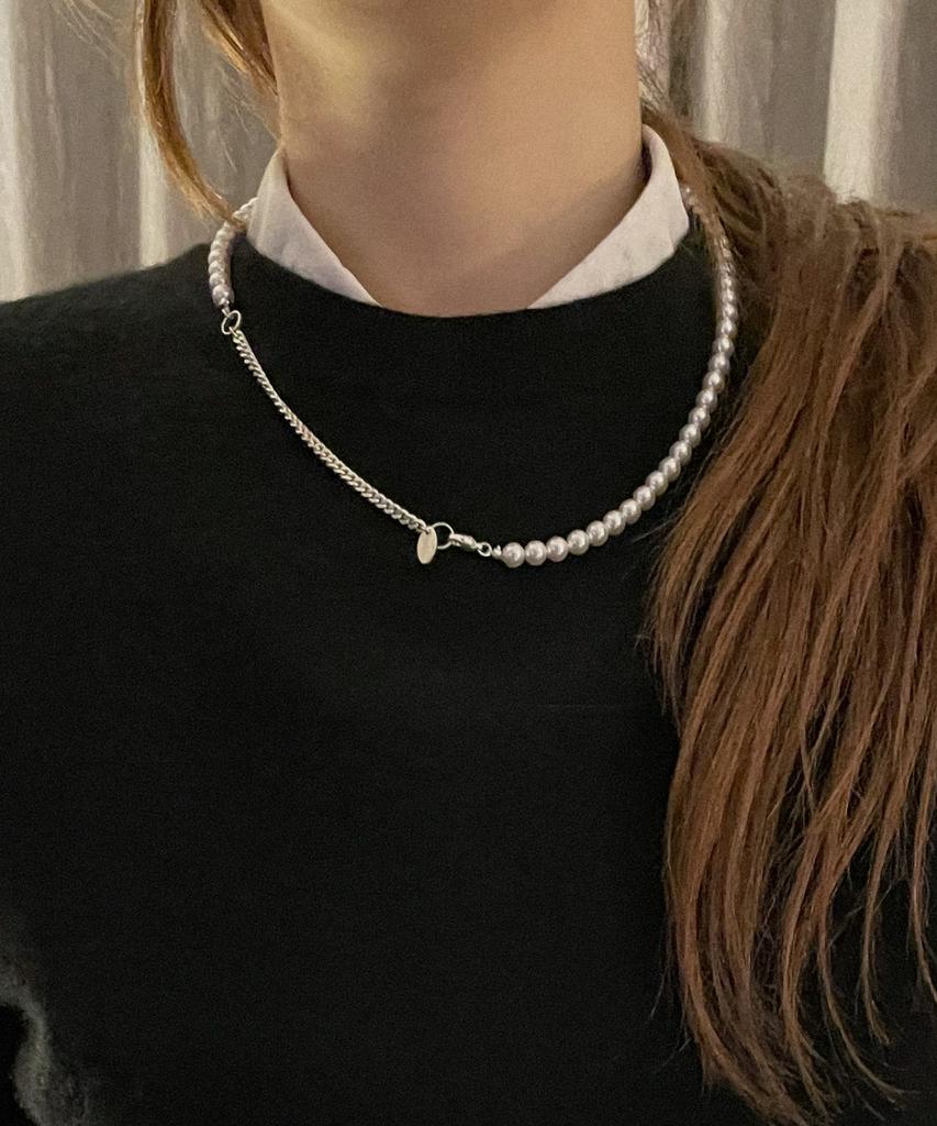 Ourthings Solitude Pearl Necklace