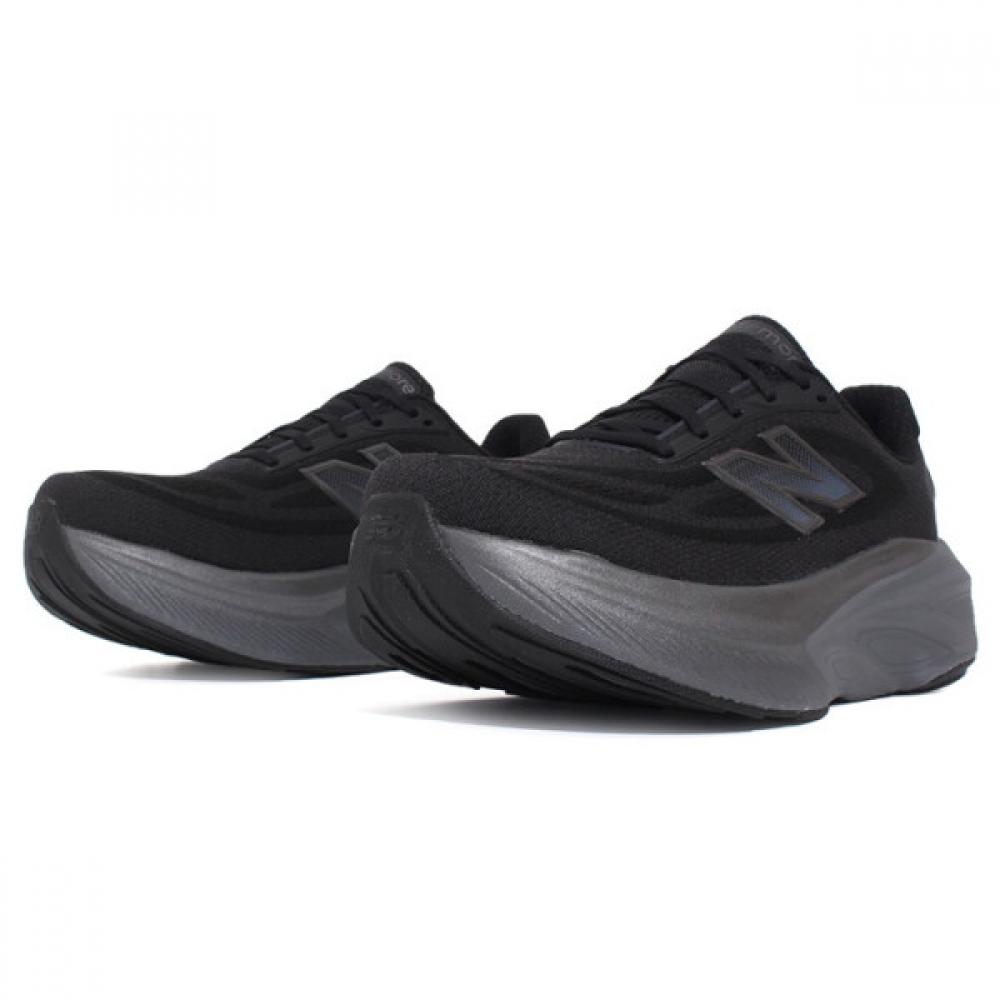 New Balance More V6 Running Shoes