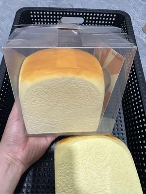 Big Hawaii Honey Bread Toast Squishy Toy Slow Rising Slow Rebound Anti-Stress Squeeze Toy for Hand Relaxation Stress Relief Gift