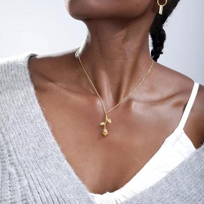 Neue retro romantische personalisierte Rosenanhänger Schlüsselbeinkette modische einfache exquisite Halskette Frauen