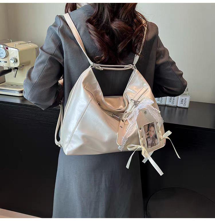 

Niche High-end Portable Tote Bag Women In Large Capacity Shoulder Western-style Fashionable Backpack 35x12x27 single package білий