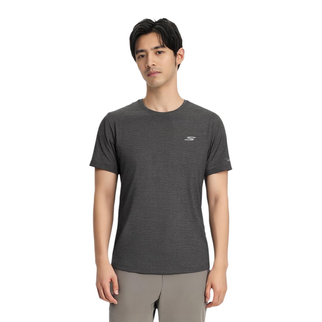 Skechers GODRI SS25 Quick-Dry Breathable Round Neck Short Sleeve T-Shirt Men Tops Carbon-Black P225M219-0018
