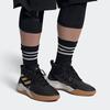 adidas Beherrsche das Spiel 'Schwarz Matt Gold' EE9636