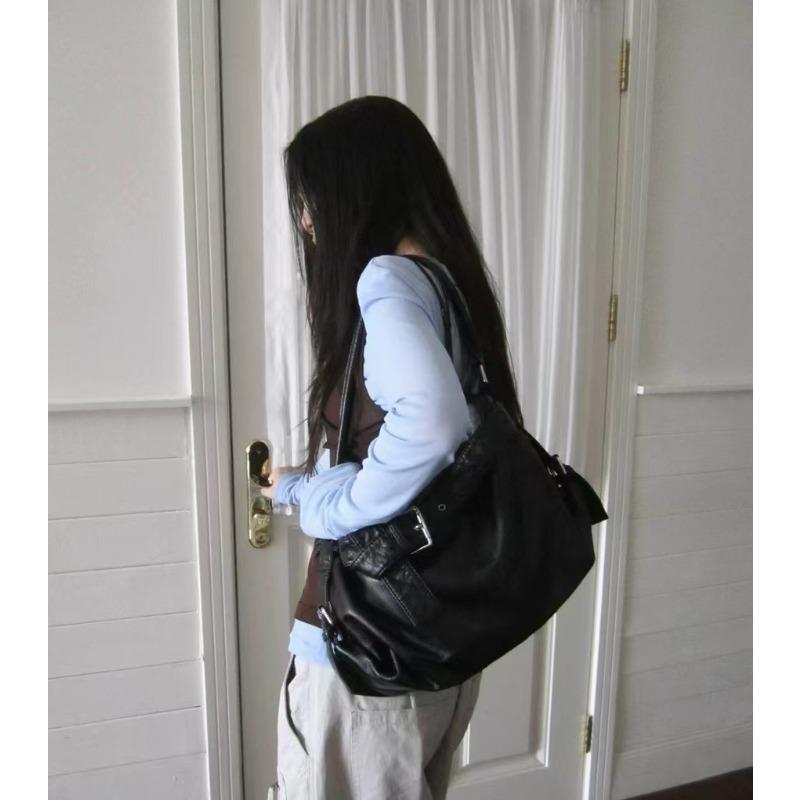 

Hot-selling washed leather retro ancient and old soft medieval locomotive tote bag shoulder messenger bag чёрный