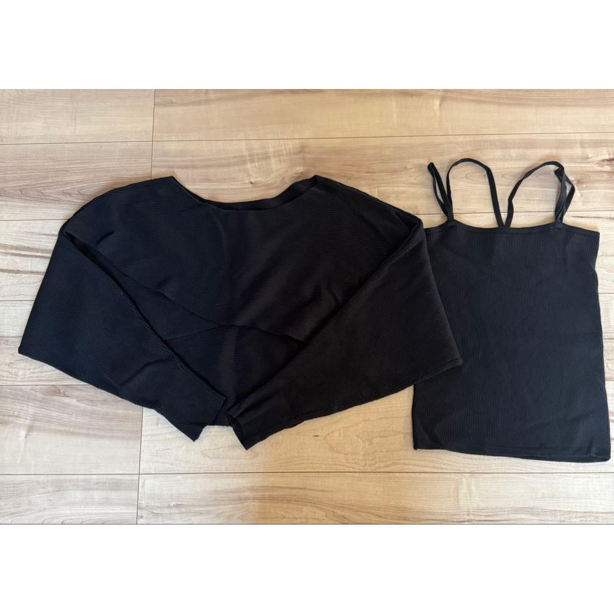 earth musicecology SET 2-piece cross knit + camisole black F size [good condition]