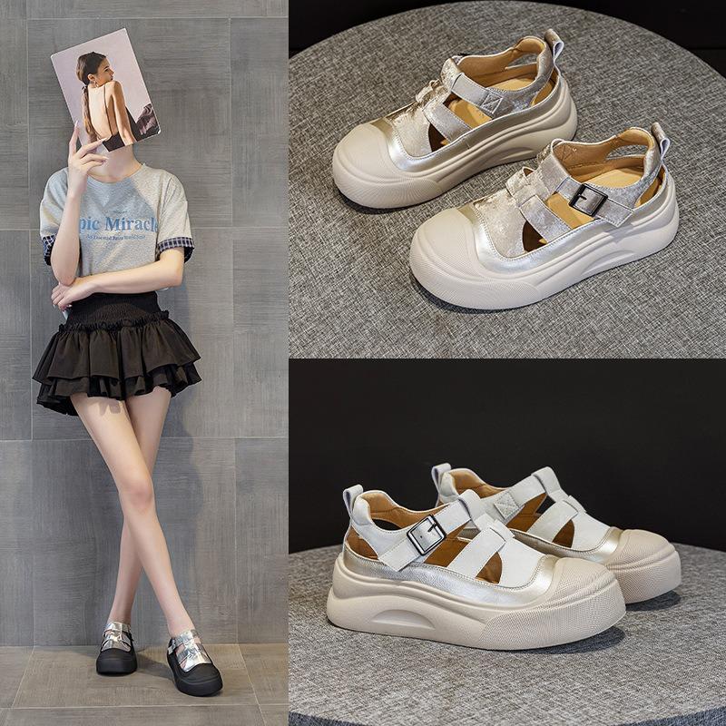 Breathable hollow casual platform sandals Baotou sandals women's height increase summer new 2530