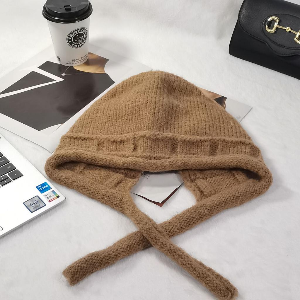 Wool hat women's winter wool lace-up knitted hat solid color fashionable versatile face small warm ear protection Lei Feng hat