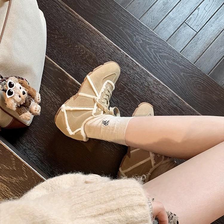 Cowhide version increases height in winter, retro hair beard edge casual hair shoes board shoes women's shoes