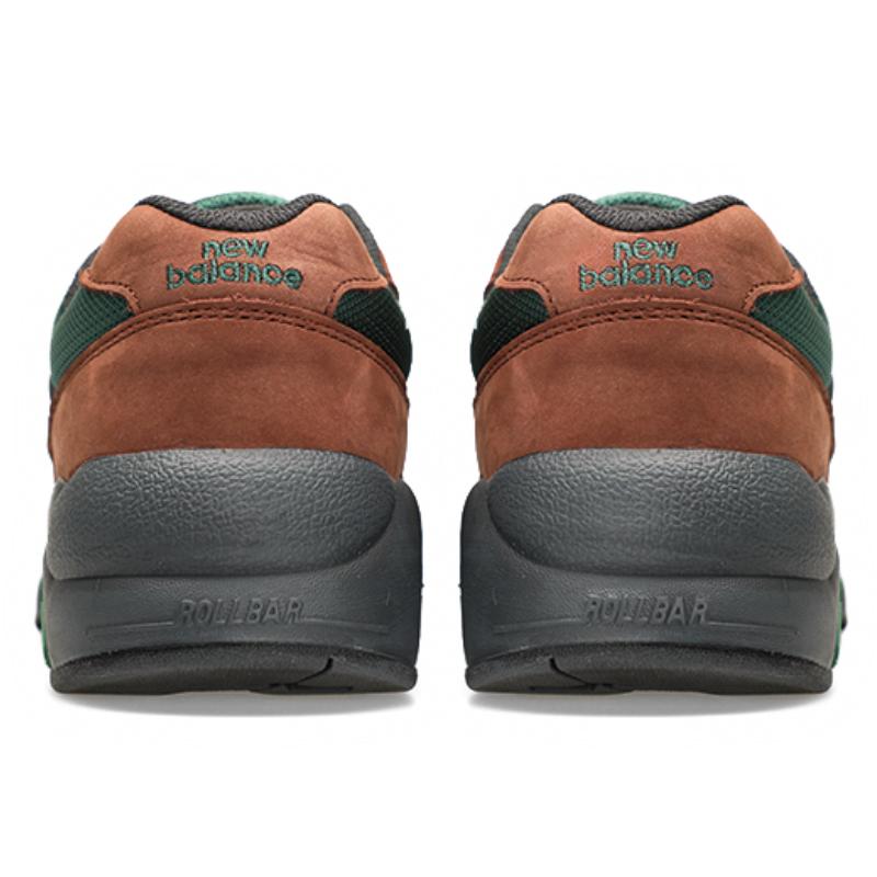 New Balance 580 Beef And Broccoli Sneakers MT580RTB