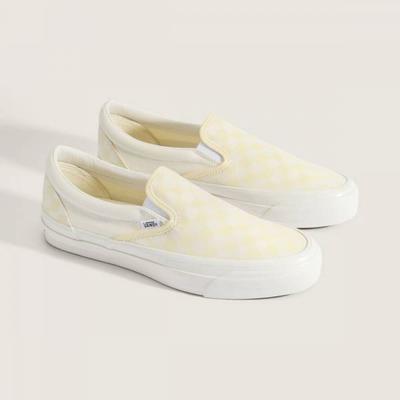 Premium Checkerboard Yellow Dust   Vn000d9pflr