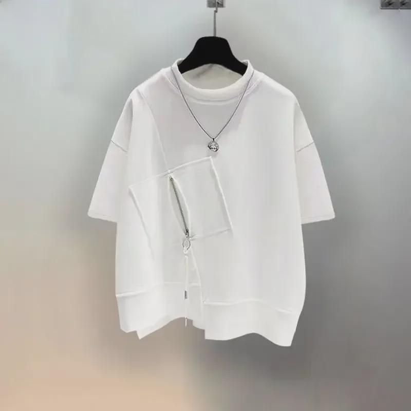 

Футболка унисекс темного цвета с рукавами «летучая мышь», неровным подолом и короткими рукавами L белый