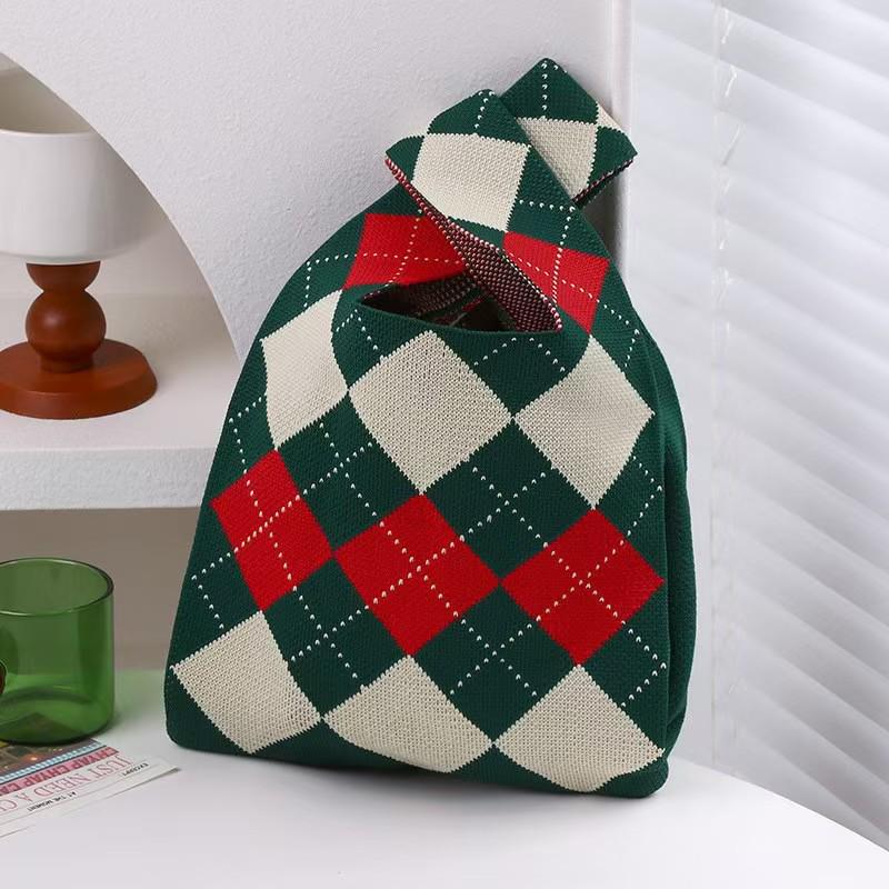 Trending Knitted & Woven Bags: Stylish Handbags, Ladies' Totes, Fashionable Ins Bags, and Souvenir Bags