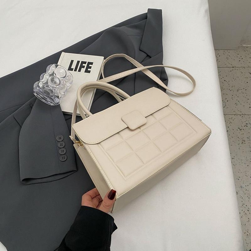 Fashion handbag bag women's new simple small square bag personalized shoulder bag trendy casual messenger bag