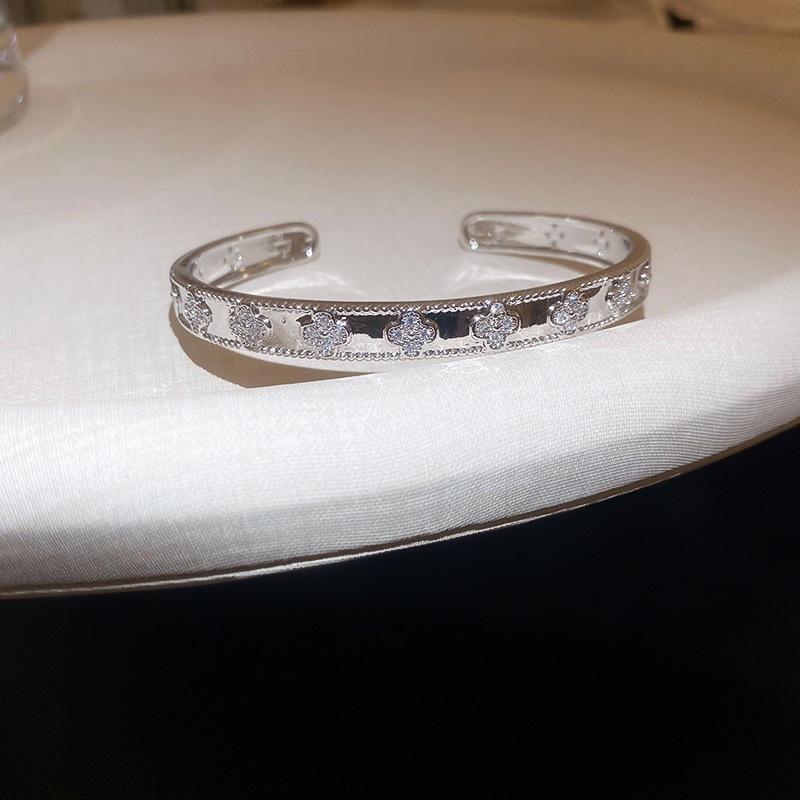 Europejsko-Amerykańska Otwarta Bransoletka Okrągła z Cyrkoniami – Lekko Luksusowa Bransoletka High-End dla Kobiet