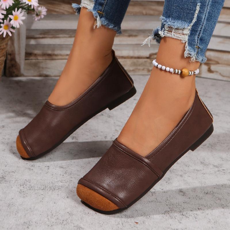 2026 Autumn New  Leather Square Toe Flat Loafers Retro Soft Sole Comfortable Women's Slip-on Shoes