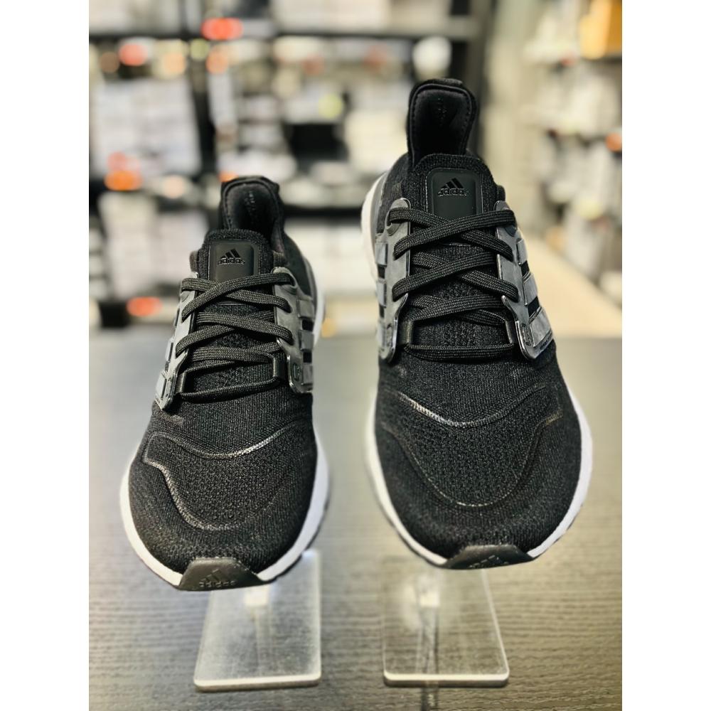 

Женские беговые кроссовки adidas Performance Ultraboost 22 ULTRABOOST 22 W GX5591