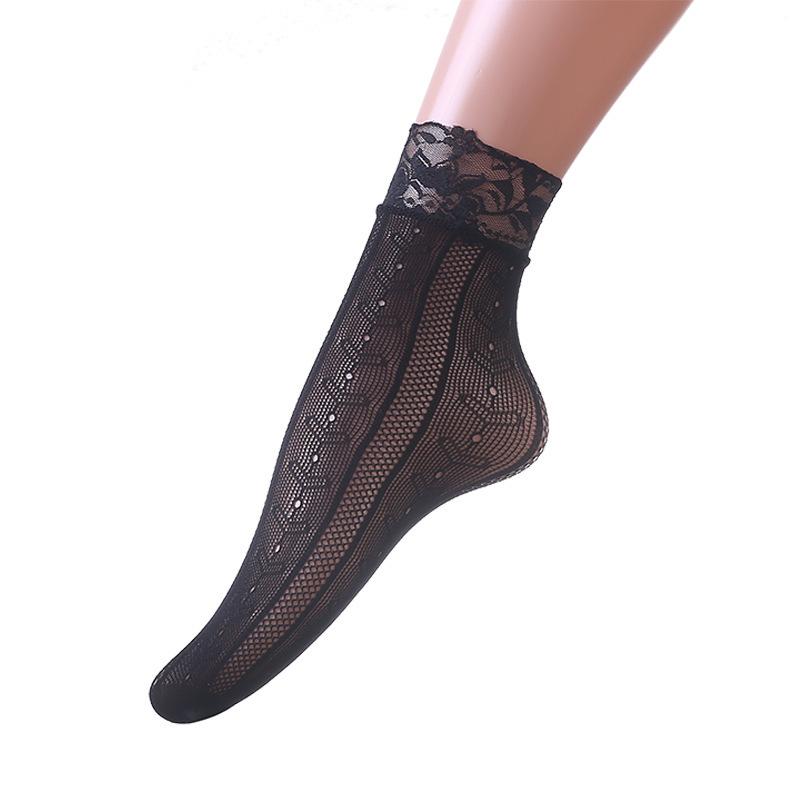 

3 Pairs Sexy Black Silk Breathable Fishing Net Lace Short Socks Jacquard Black Short Stockings Women Thin Style Romantic Socks One Size