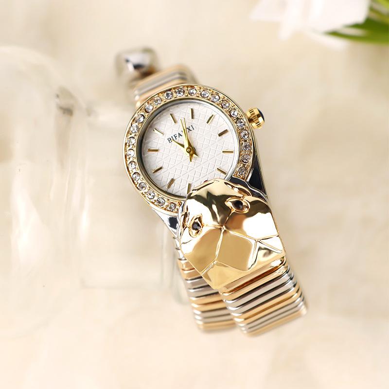 Women Quartz Watch Luxury Diamond Vintage Roman Numerals Gold Case Bangle Bracelet Orologio Watches Ladies Wristwatch
