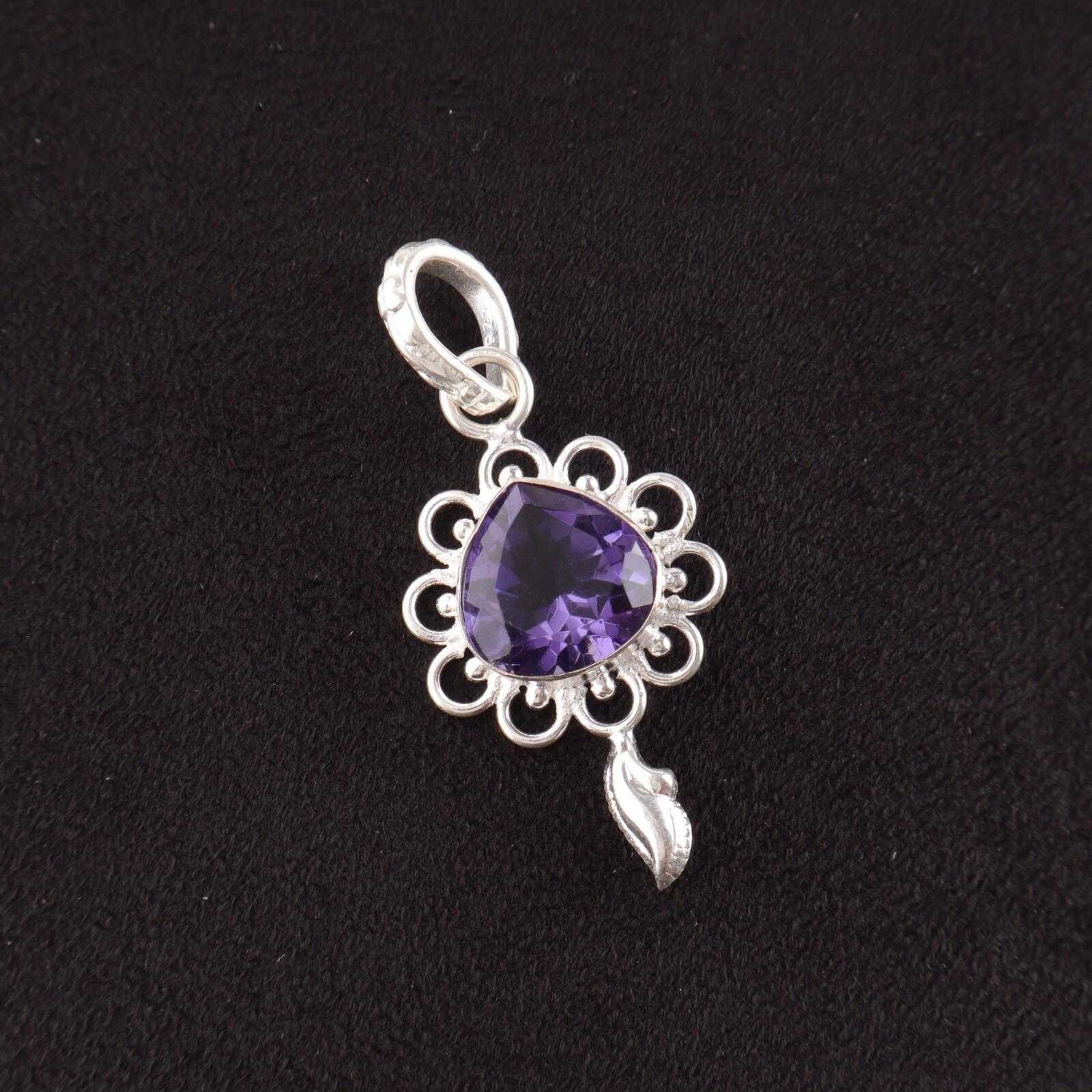 

Iolite Gemstone Mother Gift Birthday Engagement Wedding Pendant Sterling Silver PP-4-9