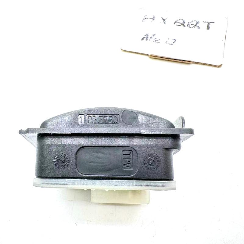 A0008204409 Siłownik klapki wlewu paliwa do Mercedesa Benz W177 W247 X247 C118 AB GLA GLB OEM A0008205003 A0008206012