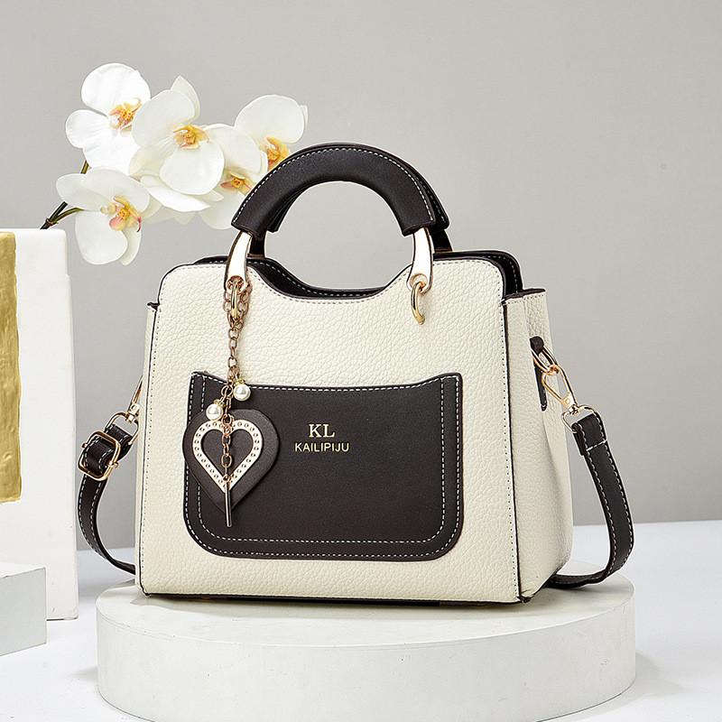 

Chic Modern Color Block Women s Bag Pu Material Spacious Handheld Shoulder Tote білий