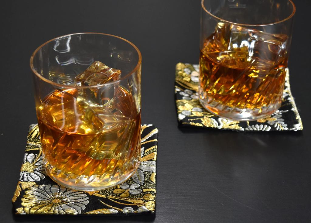 Set of 2 Japanese-style Brocade Kimono Coasters (Kinka)