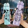 1PC Heart Shape Grandma Text Print 750ml Color Plastic Sports Water Bottle Leakproof Flip Straw Lid Suitable for Sports Office Home Use