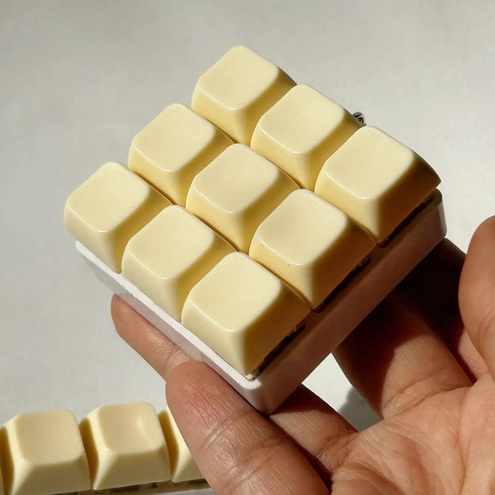 Breloc Fidget Tastatură DIY Relaxant Buton Taste Keycap Clicker Jucărie Eliberare Stres Trecerea Timpului Capac Tastatură deget Adult