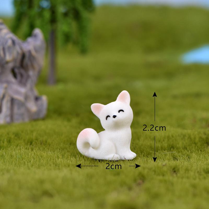 Miniature DIY Building Model: Moss, Micro Landscape Ornaments, Resin Animal & Plant Figures