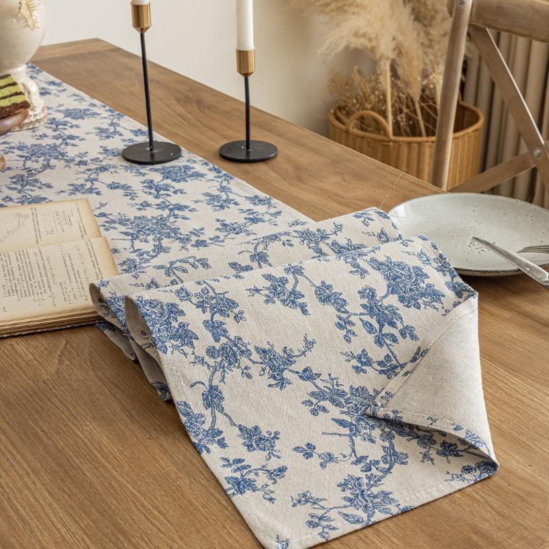 

French Country Blue Floral Table Runner Vintage Stripe Print Runner Dining Table Kitchen Decor Dustproof Easy To Clean Rectangular Table Flag 30*90cm