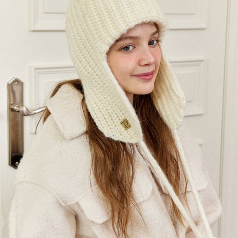 

Шапка-ушанка Dana Burton Blair black