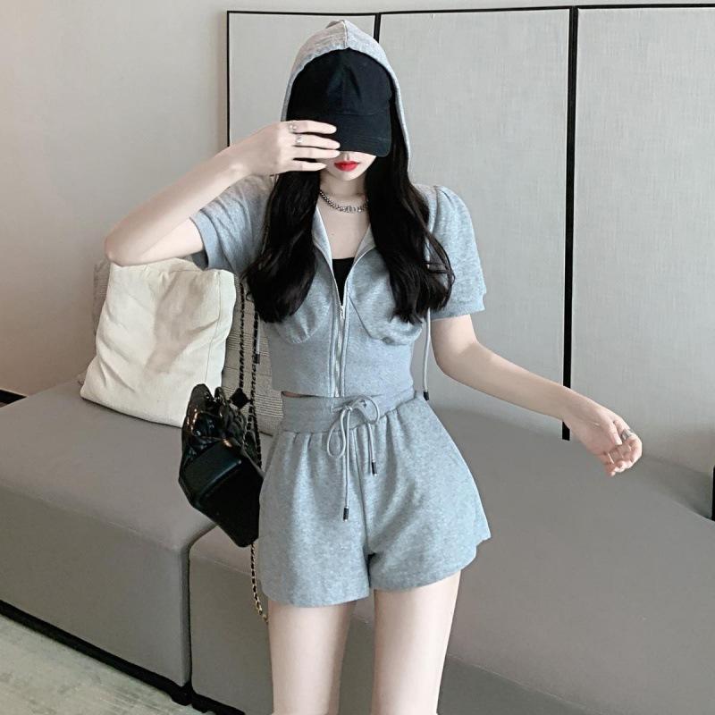 Athleisure Suit for Women Summer Korean Style Loose Fashion Student Short-sleeved Shorts Two-piece Set