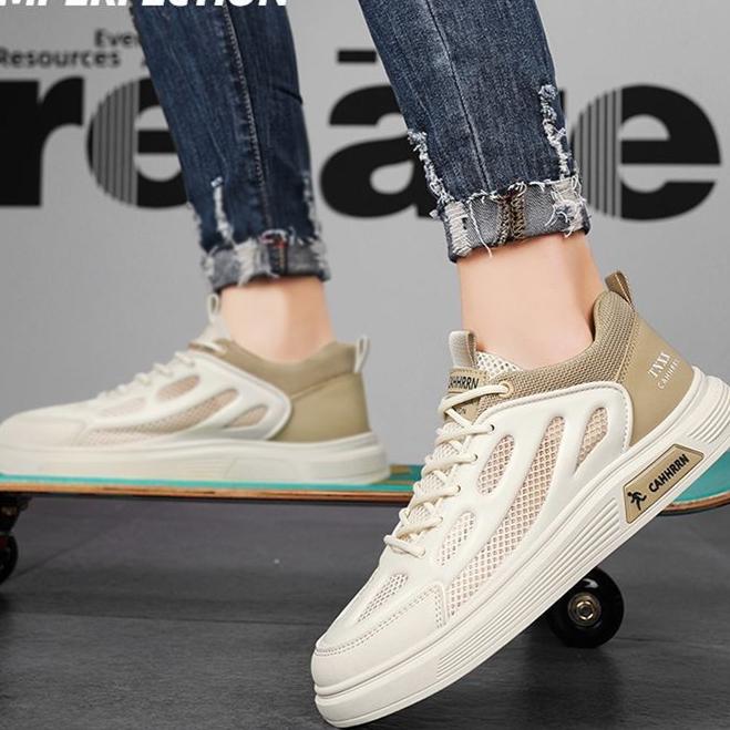 Herrenschuhe 2025 Neue Sommer Atmungsaktive Freizeit Sport Kleine Weiße Schuhe Herren All Match Student Netzoberfläche Board Schuhe Herren