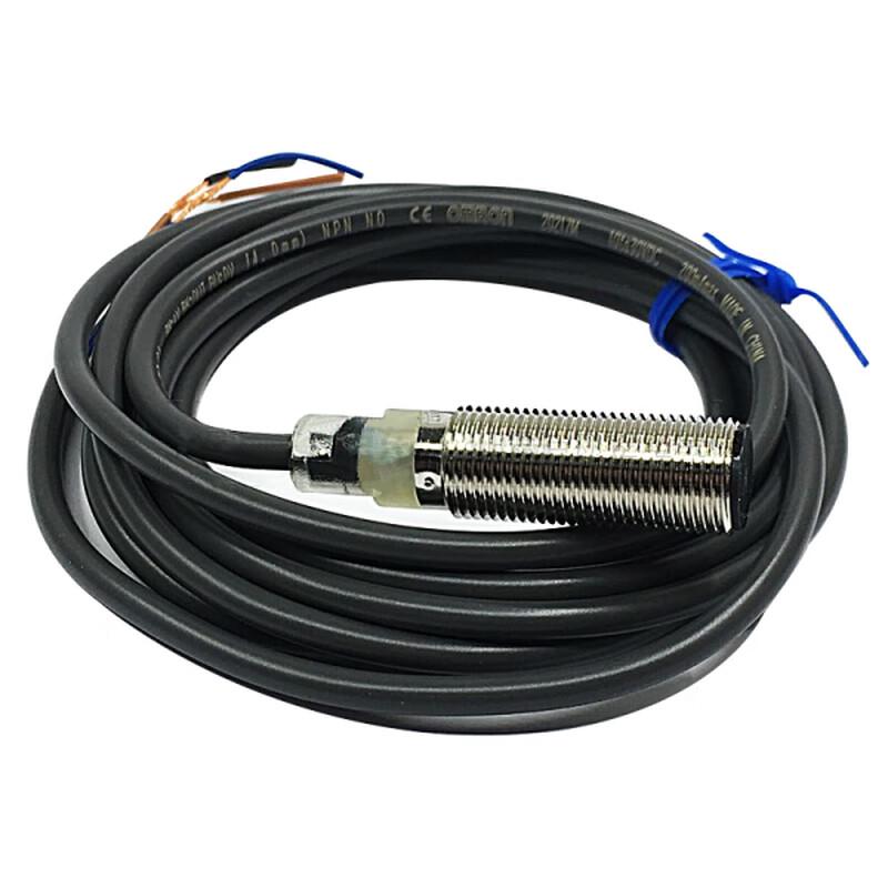 Omron E2B Series Proximity Sensor