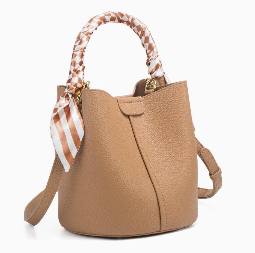 2024 Summer Women's Small Bucket Handbag: Niche Design, High-End Commuter Crossbody Bag