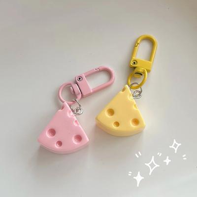 Schöner Käse-Anhänger Schlüsselanhänger Niedlicher Simulations-Käse Schlüsselanhänger Rucksack-Anhänger Für Mädchen Kinder Partygeschenk